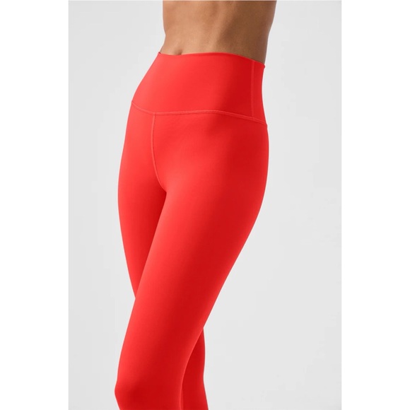 ALO Yoga Airlift Legging - Picture 5 of 10